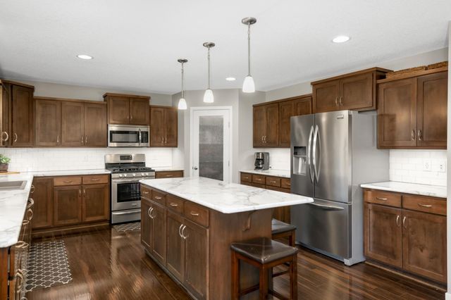 5817 Bison Circle, Monticello, MN 55362