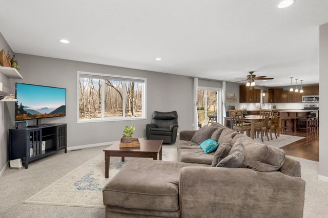 5817 Bison Circle, Monticello, MN 55362