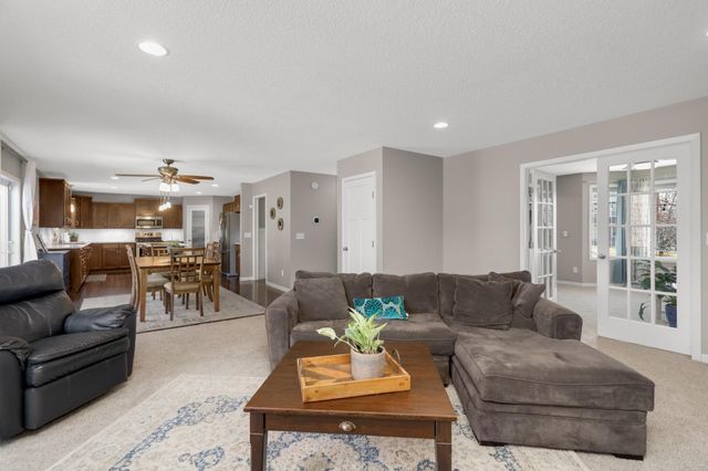 5817 Bison Circle, Monticello, MN 55362