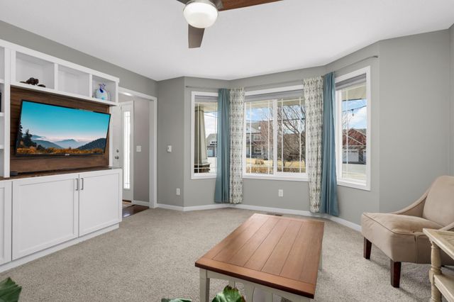 5817 Bison Circle, Monticello, MN 55362