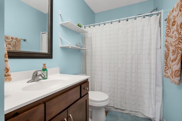 5817 Bison Circle, Monticello, MN 55362