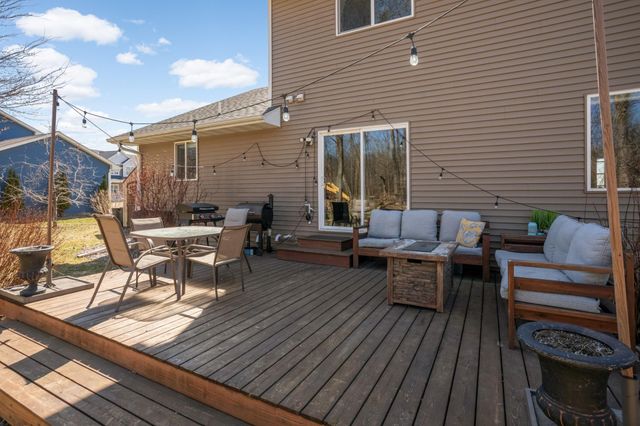 5817 Bison Circle, Monticello, MN 55362