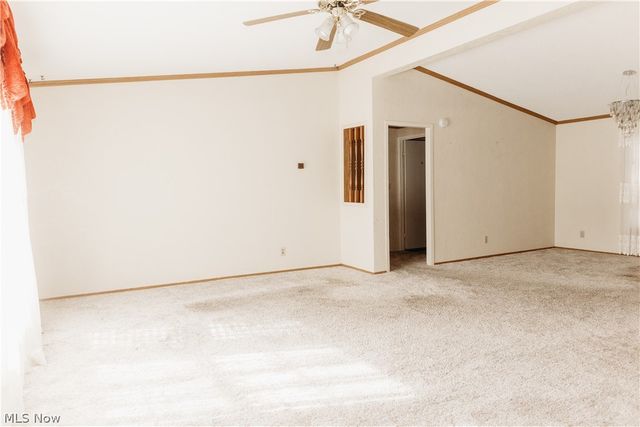 3995 Victory Avenue, Louisville, OH 44641