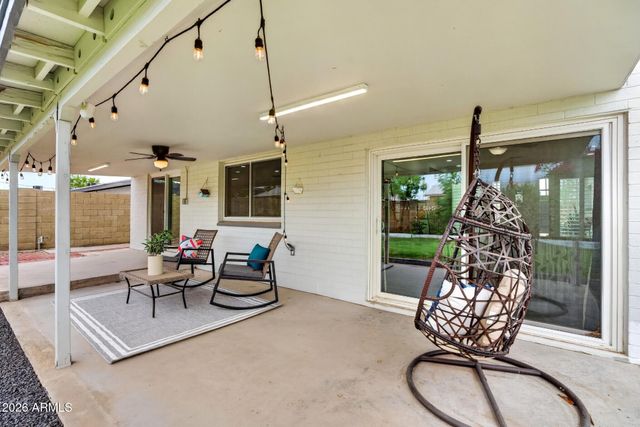 1930 W JOAN DE ARC Avenue, Phoenix, AZ 85029