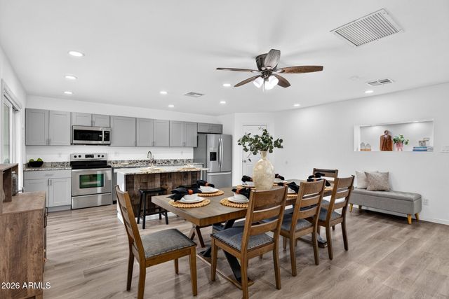 1930 W JOAN DE ARC Avenue, Phoenix, AZ 85029