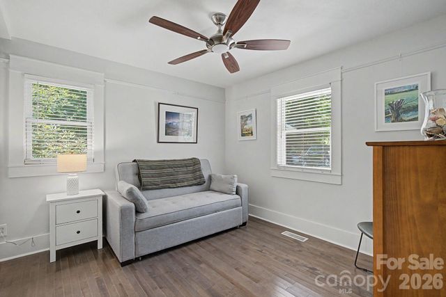 878 Garren Creek Road, Fairview, NC 28730