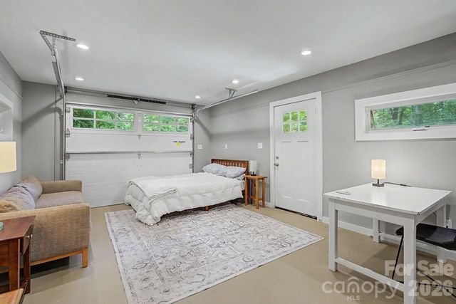 878 Garren Creek Road, Fairview, NC 28730