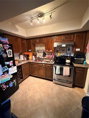 720 N VILLAGE DRIVE N 103, St Petersburg, FL 33716