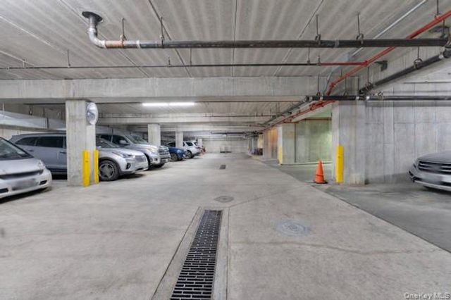 342 E 119th Street 2A, New York (manhattan), NY 10035