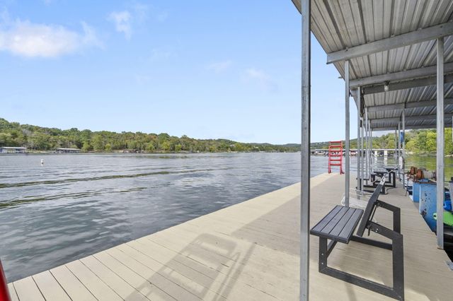 158 Wildflower Road, Kimberling City, MO 65686