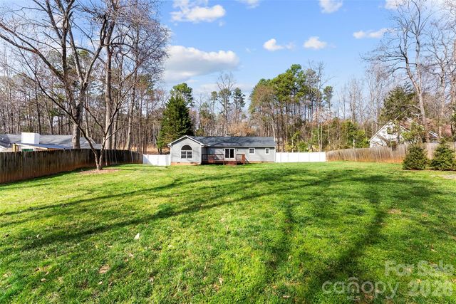 1211 Armstrong Ford Road, Belmont, NC 28012