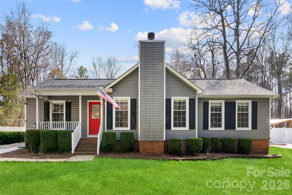 1211 Armstrong Ford Road, Belmont, NC 28012