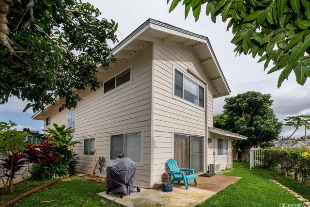 94-689 Lumiaina Street, Waipahu, HI 96797