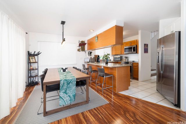 94-689 Lumiaina Street, Waipahu, HI 96797