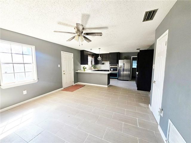 5401 Highland Road, Mobile, AL 36693