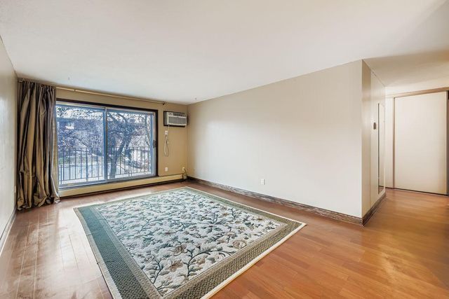 3431 Kent Street 813, Shoreview, MN 55126