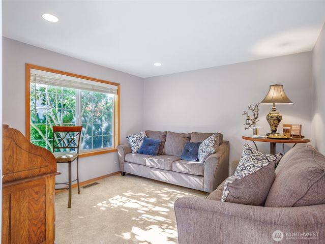 1722 Timberlake Court SE, Lacey, WA 98503