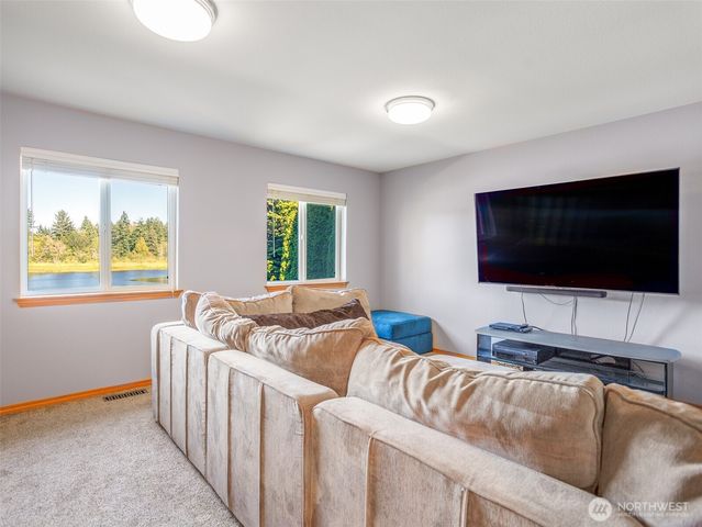 1722 Timberlake Court SE, Lacey, WA 98503