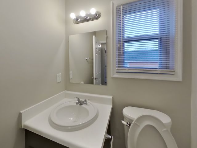 426 Kinsey Blvd, Madison, TN 37115