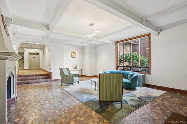 1468 Midland Avenue 2C, Bronxville, NY 10708