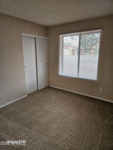 3223 N WOODBURNE Drive, Chandler, AZ 85224