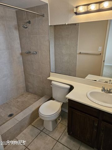 3223 N WOODBURNE Drive, Chandler, AZ 85224