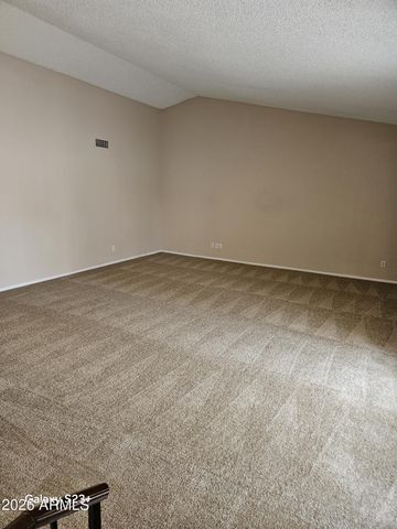 3223 N WOODBURNE Drive, Chandler, AZ 85224