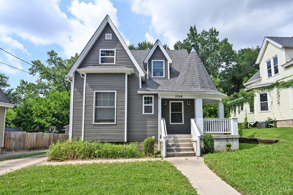 5748 Bramble Avenue, Cincinnati, OH 45227