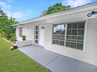 199 SW Todd Avenue, Port St Lucie, FL 34953