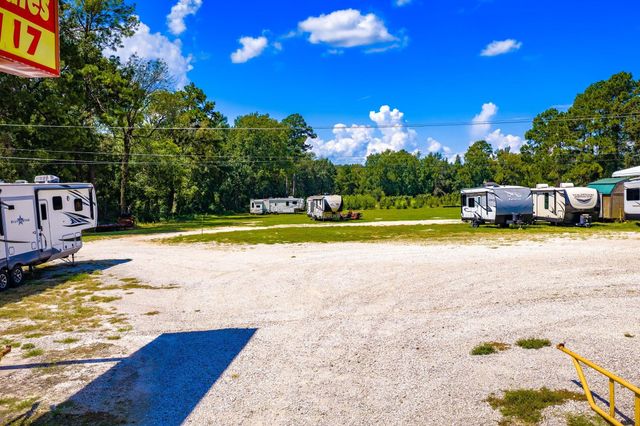 3302 Us Highway 59 S, Livingston, TX 77351