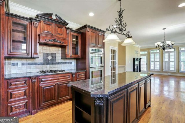 2104 Autumn Chase Drive, Stockbridge, GA 30281