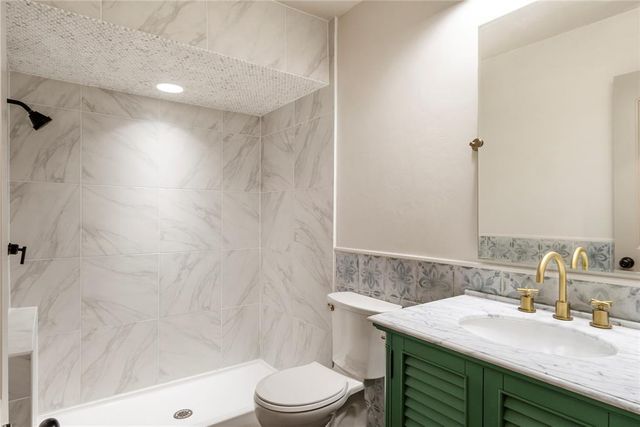 4205 Tamarisk Drive, Oklahoma City, OK 73120