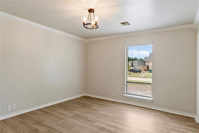 4205 Tamarisk Drive, Oklahoma City, OK 73120