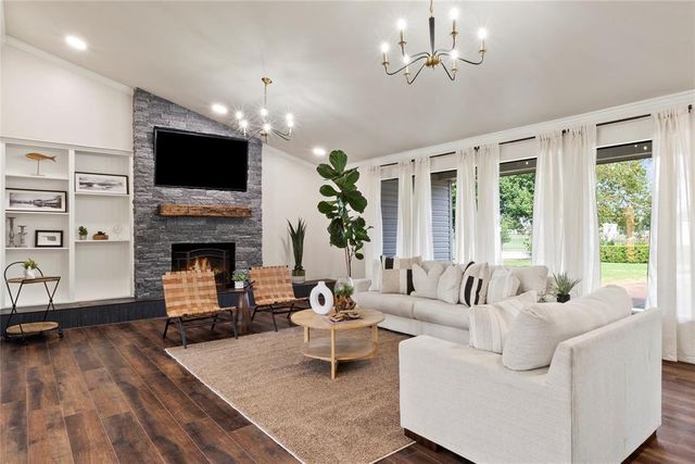 4205 Tamarisk Drive, Oklahoma City, OK 73120