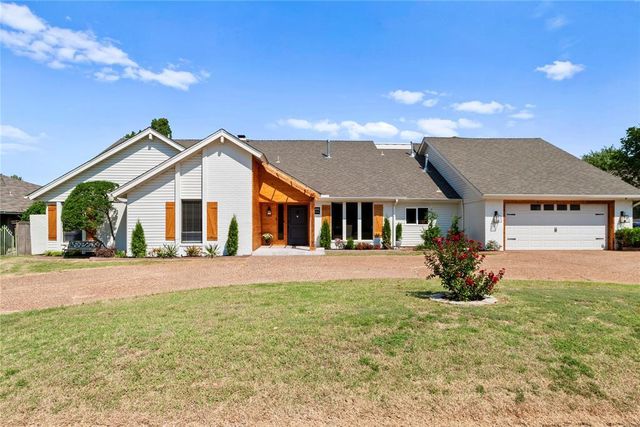 4205 Tamarisk Drive, Oklahoma City, OK 73120