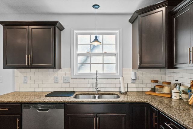 552 Louise Creek Rd, Cumberland Furnace, TN 37051