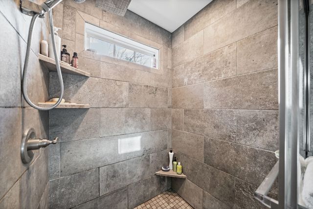 552 Louise Creek Rd, Cumberland Furnace, TN 37051