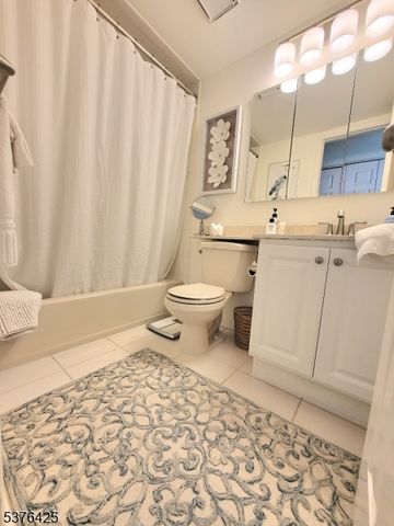 24 Heritage Dr F, Chatham Twp., NJ 07928