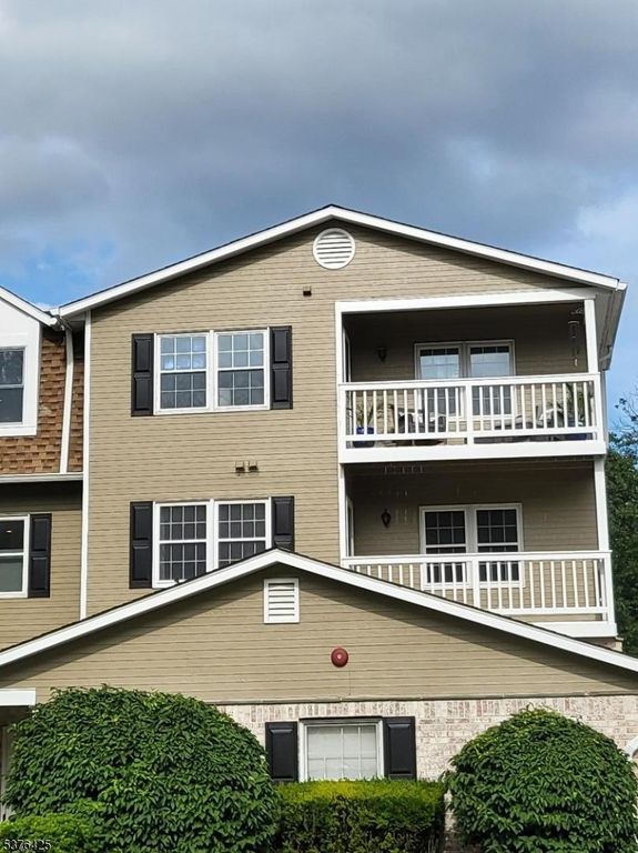 24 Heritage Dr F, Chatham Twp., NJ 07928