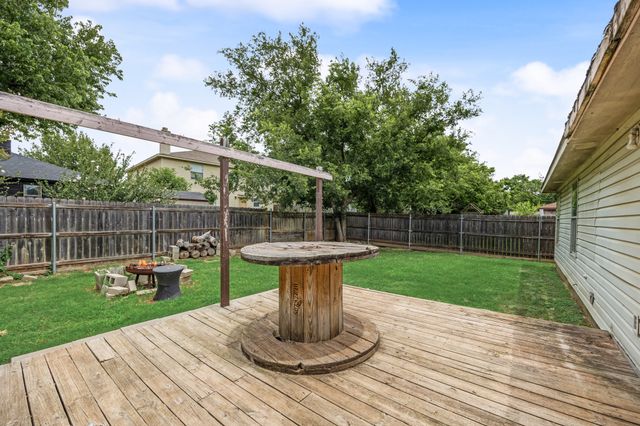 5600 Wiltshire Drive, Fort Worth, TX 76135