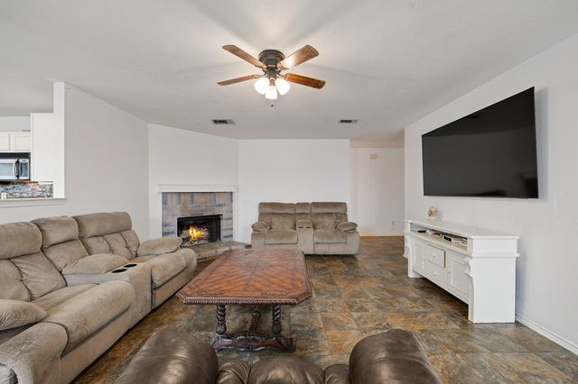 5600 Wiltshire Drive, Fort Worth, TX 76135