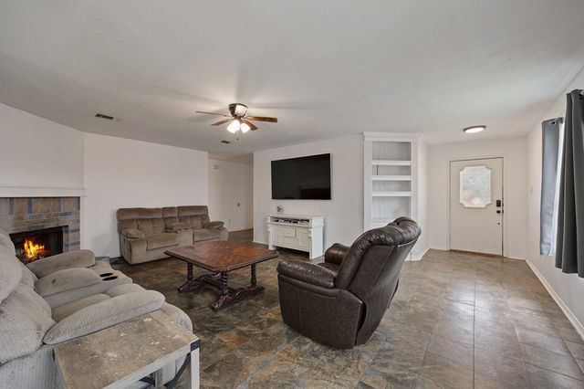 5600 Wiltshire Drive, Fort Worth, TX 76135