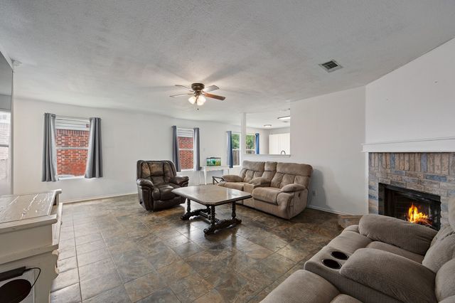 5600 Wiltshire Drive, Fort Worth, TX 76135