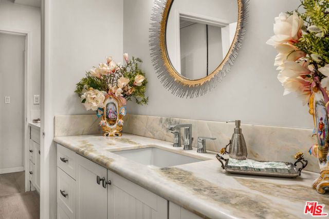 438 N Palm Drive 1, Beverly Hills, CA 90210