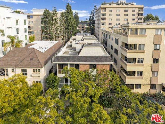 438 N Palm Drive 1, Beverly Hills, CA 90210