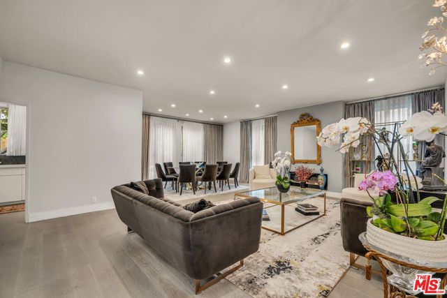 438 N Palm Drive 1, Beverly Hills, CA 90210