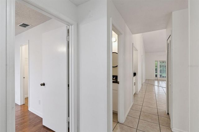 2383 SUN VALLEY CIRCLE 2383, Winter Park, FL 32792