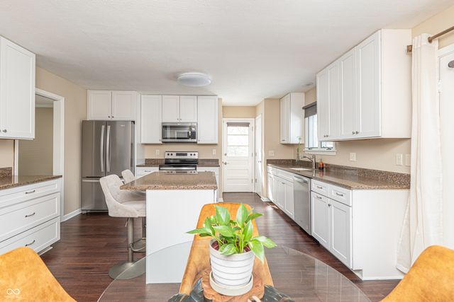 13145 Nottingham Road, Fishers, IN 46038