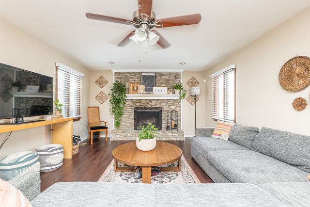 13145 Nottingham Road, Fishers, IN 46038