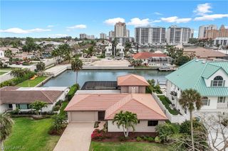 480 Oak AVE, Naples, FL 34108